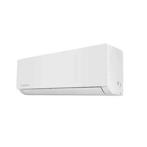 Nova duosplit 7,0 kW incl. installatie – witte, aan de muur gemonteerde split-airconditioner op een effen achtergrond