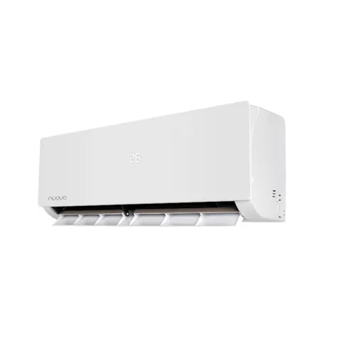 Nuova Infinity AI Smart 3,5 kW wit – witte, aan de muur gemonteerde split-airconditioner op een effen achtergrond